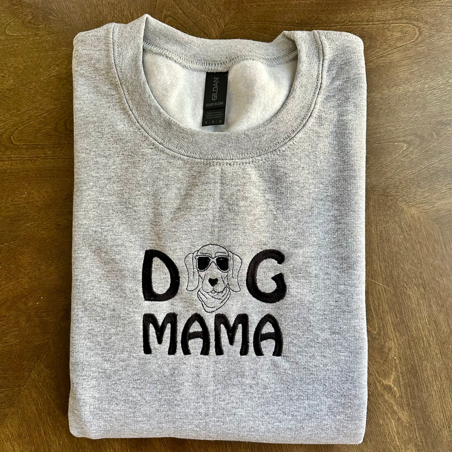 DOG MAMA Embroidered Sweatshirt